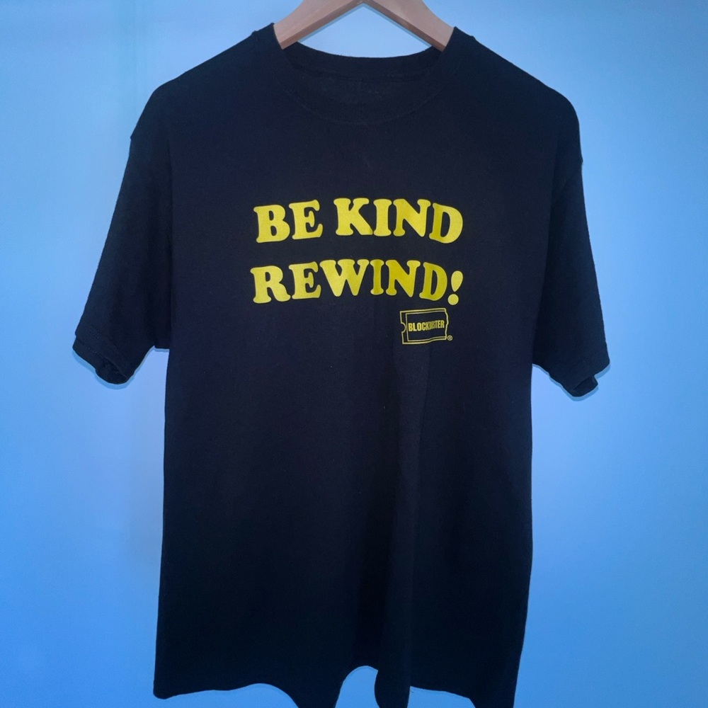 Blockbuster Be Kind Rewind black tee
